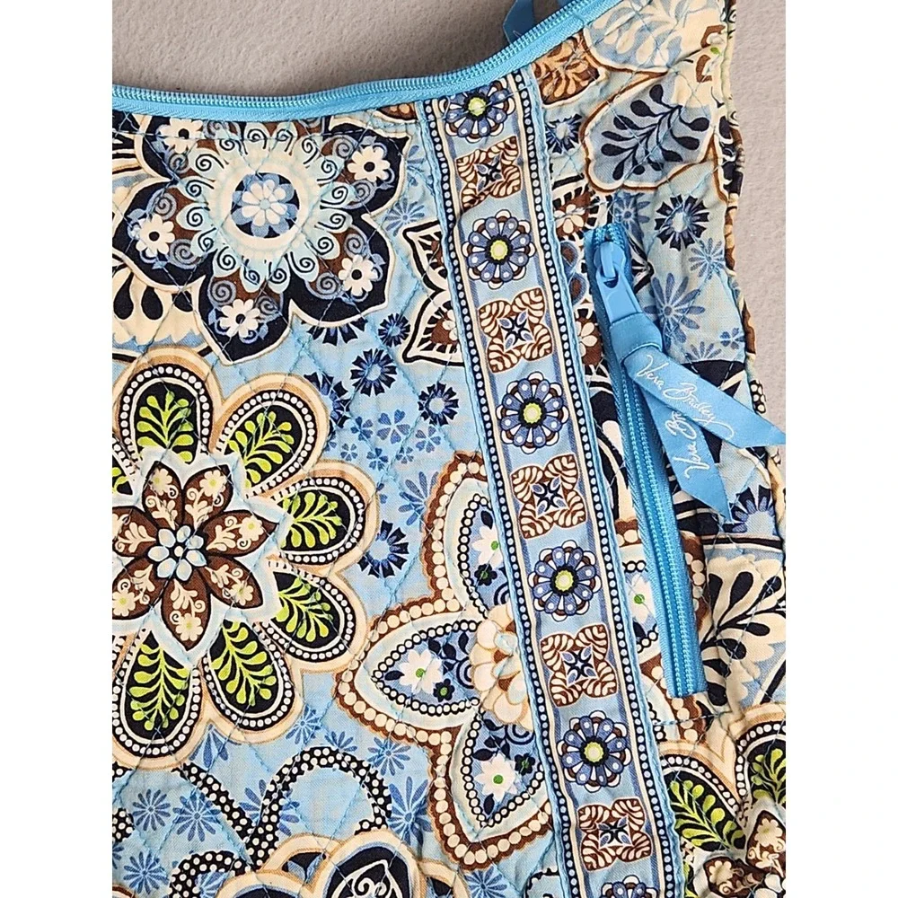 VERA BRADLEY Bali Blue Quilted Purse Blue/Brown Floral print Hobo Shoulder Bag